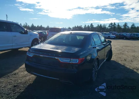 2017 Lincoln Continental Select z USA, uszkodzony, nr VIN 1LN6L9TKXH5600943